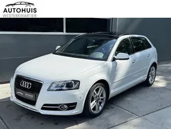 Wit Gebruikt 2011 Audi A3 Sportback Attraction Hatchback | € 9.939 (Iets duurder)