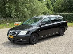 Zwart Gebruikt 2005 Toyota Avensis Sol Stationwagen | € 1.850 (Eerlijke prijs)