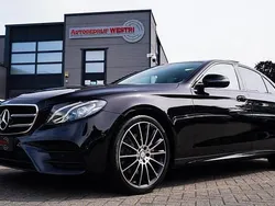 Zwart Gebruikt 2017 Mercedes E200 Ambition Sedan | € 32.995 (Duur)