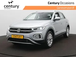 Grijs Gebruikt 2024 VW T-Roc Style SUV | € 32.900 (Goede deal)