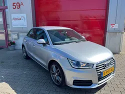 Grijs, metallic lak Gebruikt 2016 Audi A1 Sportback Sport Hatchback | € 8.500 (Goede deal)