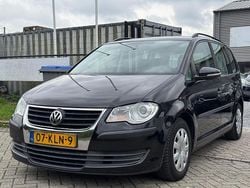 Zwart Gebruikt 2010 VW Touran Trendline MPV | € 3.950 (Eerlijke prijs)