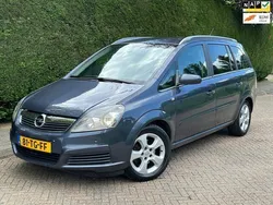 Grijs Gebruikt 2006 Opel Zafira Cosmo MPV | € 2.000 (Iets duurder)