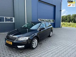 Zwart Gebruikt 2013 Skoda Octavia Business Line Stationwagen | € 4.950 (Eerlijke prijs)