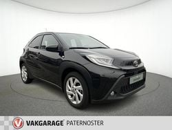 Zwart Gebruikt 2023 Toyota Aygo Hatchback | € 20.499 (Eerlijke prijs)