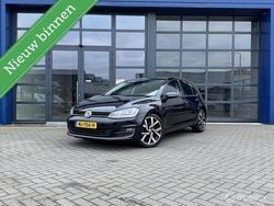 Zwart Gebruikt 2013 VW Golf VII Highline Hatchback | € 11.950 (Eerlijke prijs)