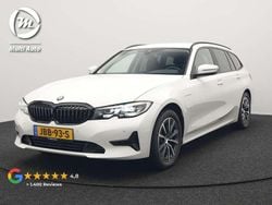 Wit Gebruikt 2020 BMW 330e Comfort Edition Stationwagen | € 27.440 (Super prijs)