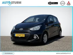 Zwart Gebruikt 2015 Hyundai i10 Comfort Hatchback | € 7.450 (Eerlijke prijs)