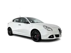 Wit Gebruikt 2015 Alfa Romeo Giulietta Exclusive Hatchback | € 7.945
