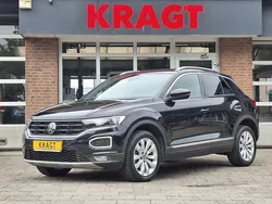 Zwart, metallic lak Gebruikt 2021 VW T-Roc Sportline SUV | € 24.950 (Goede deal)