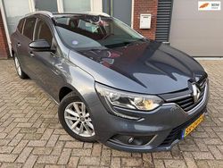 Grijs Gebruikt 2018 Renault Mégane GrandTour LIMITED Stationwagen | € 9.400 (Goede deal)