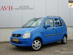 Blauw Gebruikt 2002 Opel Agila Color Edition Hatchback | € 1.250 (Duur)
