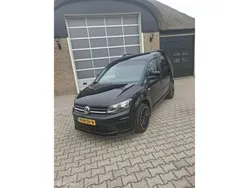 Zwart Gebruikt 2017 VW Caddy Trendline MPV | € 14.950