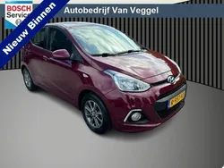 Rood Gebruikt 2014 Hyundai i10 Premium Hatchback | € 6.500 (Eerlijke prijs)