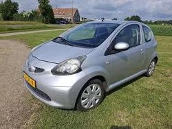 Grijs Gebruikt 2007 Toyota Aygo Hatchback | € 1.100 (Eerlijke prijs)