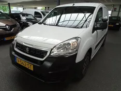 Wit Gebruikt 2018 Peugeot Partner Premium MPV | € 6.950 (Super prijs)