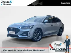 Grijs Gebruikt 2023 Ford Focus ST-Line Stationwagen | € 22.450 (Goede deal)
