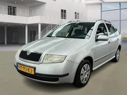 Grijs Gebruikt 2004 Skoda Fabia Stationwagen | € 1.695 (Eerlijke prijs)