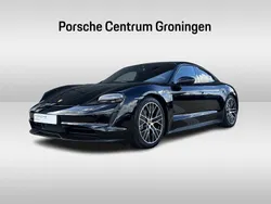 Zwart Gebruikt 2021 Porsche Taycan Performance Package Sedan | € 62.900