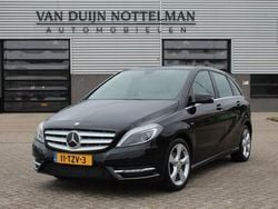 Zwart Gebruikt 2012 Mercedes B180 Ambition MPV | € 14.950 (Iets duurder)