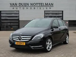 Zwart Gebruikt 2012 Mercedes B180 Ambition MPV | € 14.950 (Eerlijke prijs)