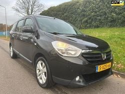 Zwart Gebruikt 2014 Dacia Lodgy MPV | € 6.450 (Iets duurder)