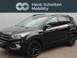 Zwart Gebruikt 2018 Ford Kuga ST-Line SUV | € 17.950 (Iets duurder)