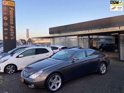 Grijs Gebruikt 2006 Mercedes CLS500 Sedan | € 16.299 (Duur)