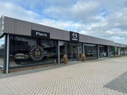 Wit Gebruikt 2020 Mazda 3 Luxury Sedan | € 22.245 (Eerlijke prijs)