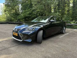 Lexus IS300h