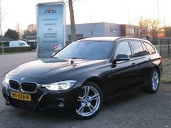 Stationwagon Gebruikt 2017 BMW 318 Executive Stationwagen | € 19.950 (Duur)