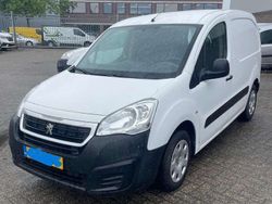 Wit Gebruikt 2017 Peugeot Partner Van | € 6.534 (Duur)