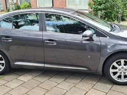 Gebruikt 2009 Toyota Avensis Multidrive S Sedan | € 7.750 (Eerlijke prijs)