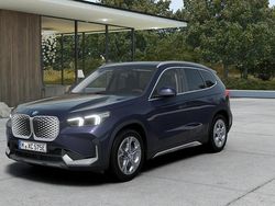 Blauw Nieuw 2025 BMW iX1 Comfort Edition SUV | € 57.916 (Goede deal)