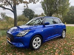 Blauw Gebruikt 2024 Suzuki Swift Hatchback | € 19.950 (Eerlijke prijs)