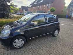 Gebruikt 2000 Toyota Yaris Sol Sedan | € 1.000 (Eerlijke prijs)