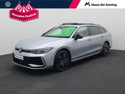 Grijs Gebruikt 2024 VW Passat R-line Stationwagen | € 48.840