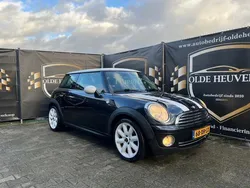 Zwart Gebruikt 2007 Mini Cooper Hatchback | € 4.450