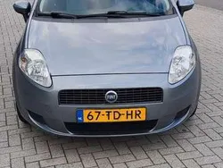 Grijs Gebruikt 2006 Fiat Grande Punto Dynamic Hatchback | € 1.500 (Goede deal)