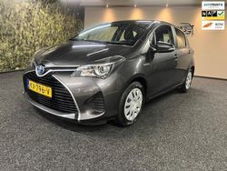 Grijs Gebruikt 2016 Toyota Yaris Hatchback | € 12.750 (Goede deal)