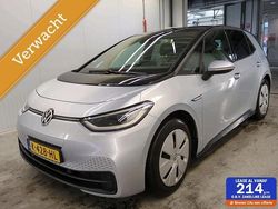 Grijs Gebruikt 2020 VW ID.3 Business Hatchback | € 15.999 (Eerlijke prijs)