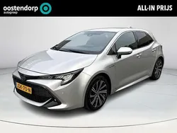 Grijs Gebruikt 2021 Toyota Corolla Hatchback | € 24.450 (Eerlijke prijs)