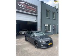 Grijs Gebruikt 2018 VW Polo Trendline Hatchback | € 8.750 (Goede deal)
