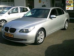Grijs Gebruikt 2009 BMW 530 Sport Line Sedan | € 9.850 (Eerlijke prijs)