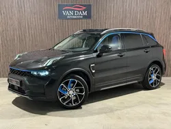 Zwart Gebruikt 2022 Lynk & Co 01 SUV | € 24.900 (Goede deal)