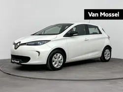 Ijswit 369 Gebruikt 2019 Renault Zoe Life Hatchback | € 10.440 (Eerlijke prijs)