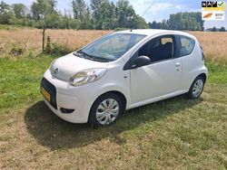 Wit Gebruikt 2010 Citroën C1 Hatchback | € 2.490 (Eerlijke prijs)