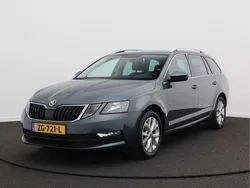 Grijs, metallic lak Gebruikt 2019 Skoda Octavia Business Line Stationwagen | € 15.950 (Eerlijke prijs)