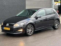 Zwart Gebruikt 2013 VW Golf VII Highline Hatchback | € 8.499 (Eerlijke prijs)