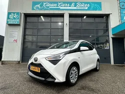Wit Gebruikt 2019 Toyota Aygo X-play Hatchback | € 8.850 (Goede deal)
